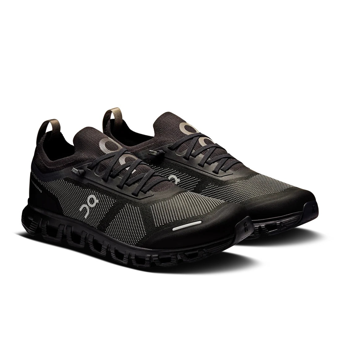 On Running Cloud 6 Versa Black 2