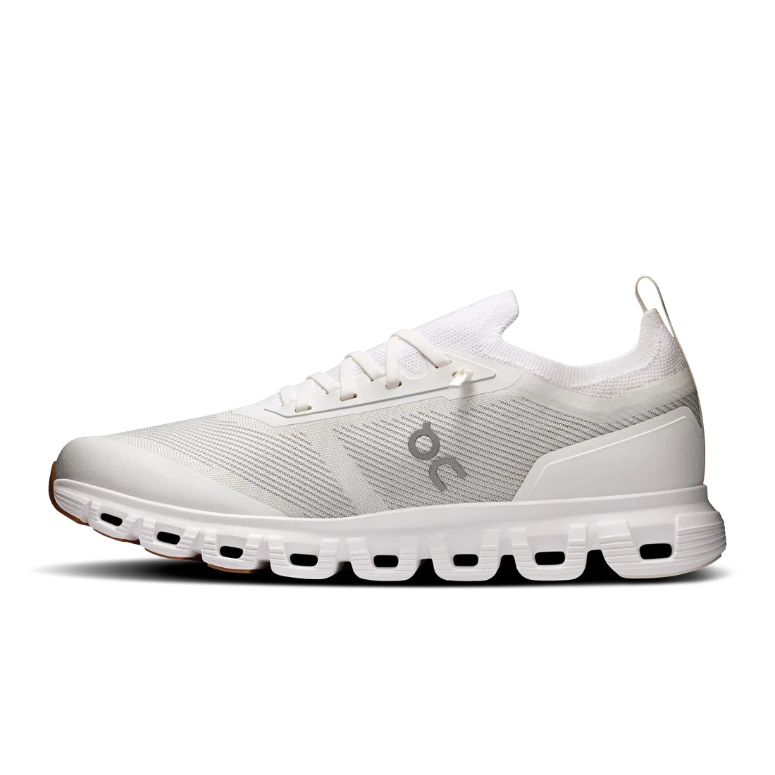 On Running Cloud 6 Versa White 3